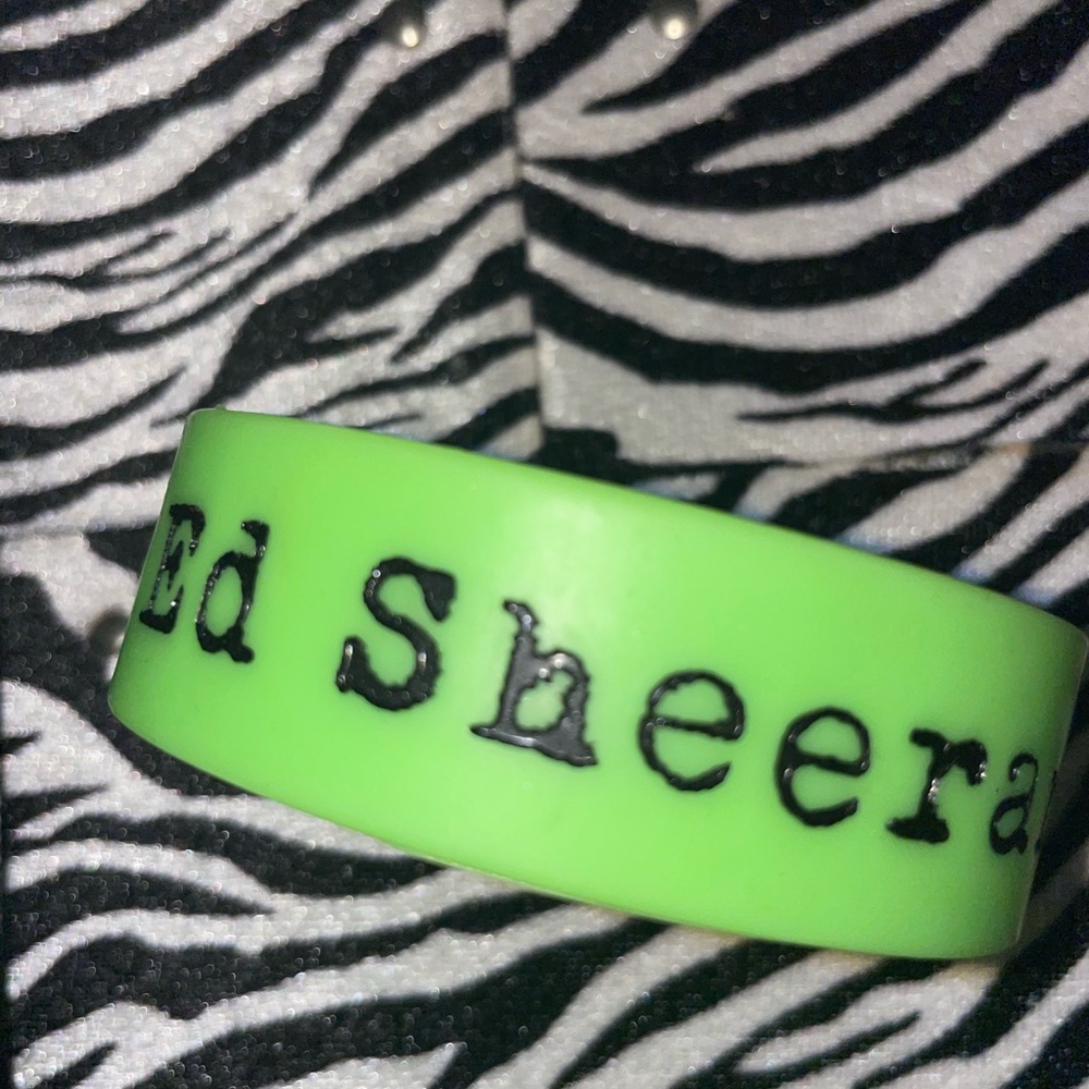 ED SHEERAN RUBBER BRACELET FROM A CONCERT ABOUT TEN YEARS AGO